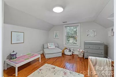 26 6th Avenue NW, Hickory, NC 28601 - Photo 20