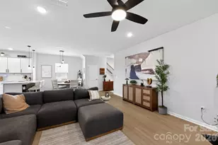 506 Donnegal Farm Dr, Fuquay-Varina, NC 27526 - Photo 4