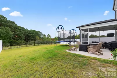 506 Donnegal Farm Drive, Fuquay-Varina, NC 27526 - Photo 28