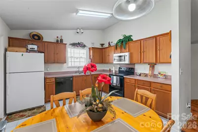 6243 Day Lilly Lane, Charlotte, NC 28216 - Photo 8