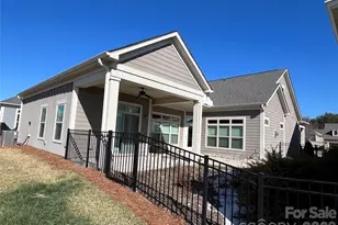 9049 Treetop Wy NW, Concord, NC 28027 - Photo 4