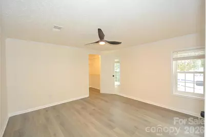 5008 Forestmont Drive, Matthews, NC 28105 - Photo 12
