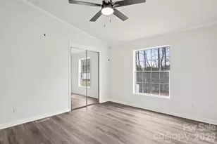 1003 Wesbrooke Ct, Bessemer City, NC 28016 - Photo 34