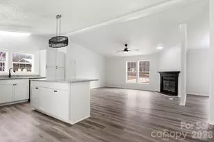 1003 Wesbrooke Ct, Bessemer City, NC 28016 - Photo 22