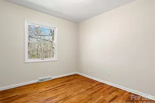 76 Maple Springs Rd, Asheville, NC 28805 - Photo 12