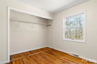 76 Maple Springs Rd, Asheville, NC 28805 - Photo 10