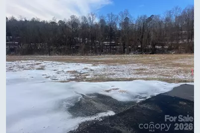 4450 US 70 Highway E, Marion, NC 28752 - Photo 4