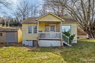 800 Murray Rd, Canton, NC 28716 - Photo 2