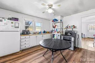 800 Murray Rd, Canton, NC 28716 - Photo 4