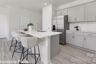 1314 Lily Dr, Richburg, SC 29729 - Photo 2