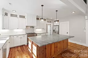 2370 Killian Rd, Edgemoor, SC 29712 - Photo 10