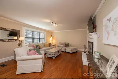 1429 17th Avenue NE, Hickory, NC 28601 - Photo 12