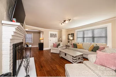 1429 17th Avenue NE, Hickory, NC 28601 - Photo 14