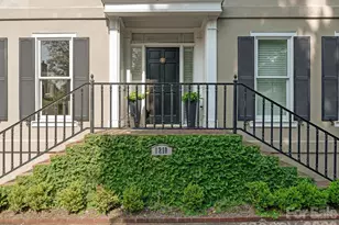 1218 Wareham Ct, Charlotte, NC 28207 - Photo 2