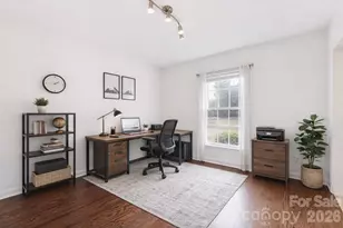 2240 Lawton Bluff Rd, Charlotte, NC 28226 - Photo 8