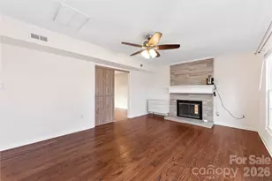 2240 Lawton Bluff Rd, Charlotte, NC 28226 - Photo 12