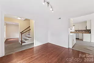 2240 Lawton Bluff Rd, Charlotte, NC 28226 - Photo 8