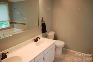 3229 Silver Pond Ct, Charlotte, NC 28210 - Photo 12