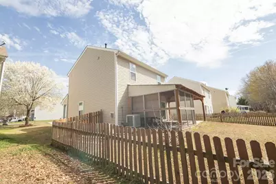 3733 Catawba Creek Drive, Gastonia, NC 28056 - Photo 6