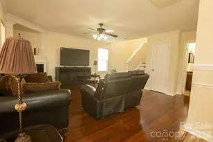 3733 Catawba Creek Dr, Gastonia, NC 28056 - Photo 14