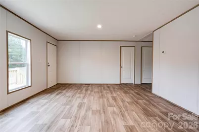 1249 Cleveland Avenue, Grover, NC 28073 - Photo 6