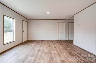 1249 Cleveland Ave, Grover, NC 28073 - Photo 6