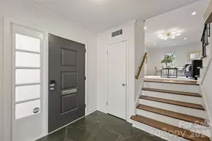 3808 Flowerfield Rd, Charlotte, NC 28210 - Photo 4