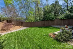 709 Tennyson Dr, Charlotte, NC 28208 - Photo 40