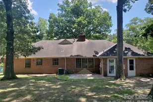 814 Pineborough Rd, Charlotte, NC 28212 - Photo 2
