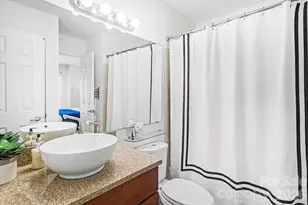 525 N Graham St, Charlotte, NC 28202 - Photo 20