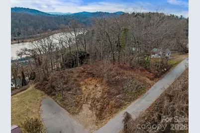99999 Crestfield Avenue, Asheville, NC 28804 - Photo 1