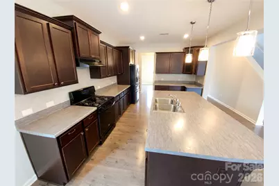 5633 Barclay Court, Fort Mill, SC 29707 - Photo 2