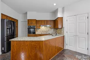 400 Charlotte St, Asheville, NC 28801 - Photo 10