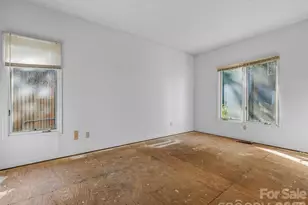 400 Charlotte St, Asheville, NC 28801 - Photo 20