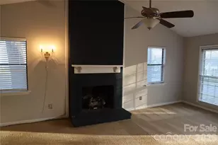 1906 Burgandy Dr, Charlotte, NC 28262 - Photo 4