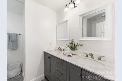 4014 Fieldcrest Road, Charlotte, NC 28217 - Photo 18