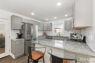 4014 Fieldcrest Rd, Charlotte, NC 28217 - Photo 10