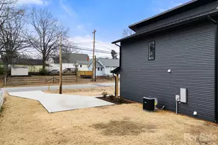 418 Plymouth St, Kannapolis, NC 28083 - Photo 4