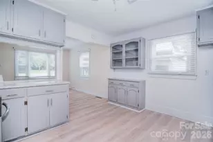 135 Oak Grove Rd, Statesville, NC 28677 - Photo 12