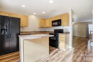 3569 Draycott Ave, Charlotte, NC 28213 - Photo 8