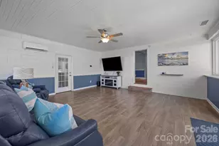 7701 Shady Ln, Charlotte, NC 28215 - Photo 24