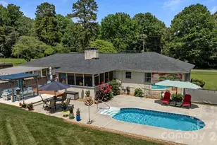 7701 Shady Ln, Charlotte, NC 28215 - Photo 2