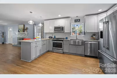 7701 Shady Lane, Charlotte, NC 28215 - Photo 4