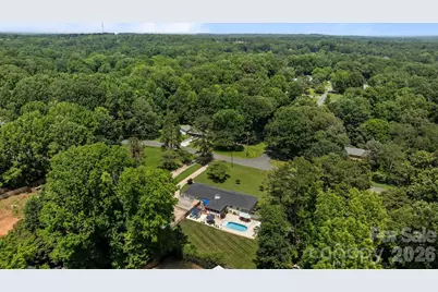 7701 Shady Lane, Charlotte, NC 28215 - Photo 32