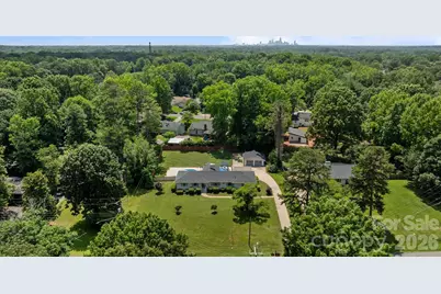 7701 Shady Lane, Charlotte, NC 28215 - Photo 32