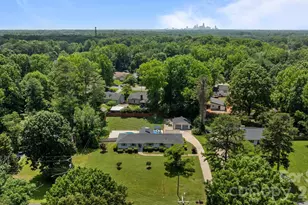 7701 Shady Ln, Charlotte, NC 28215 - Photo 32