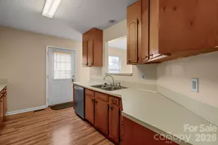 134 E East Ave, Monroe, NC 28110 - Photo 8