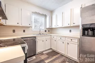 11230 Mallard Crossing Dr, Charlotte, NC 28262 - Photo 14