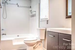 11230 Mallard Crossing Dr, Charlotte, NC 28262 - Photo 12