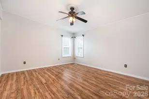 11230 Mallard Crossing Dr, Charlotte, NC 28262 - Photo 10